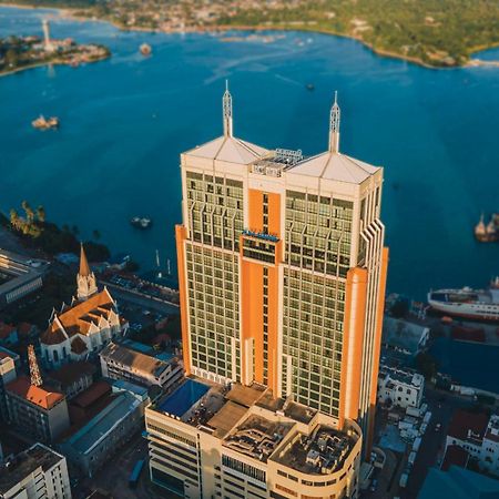 Hotel Johari Rotana Dar es Salaam Esterno foto