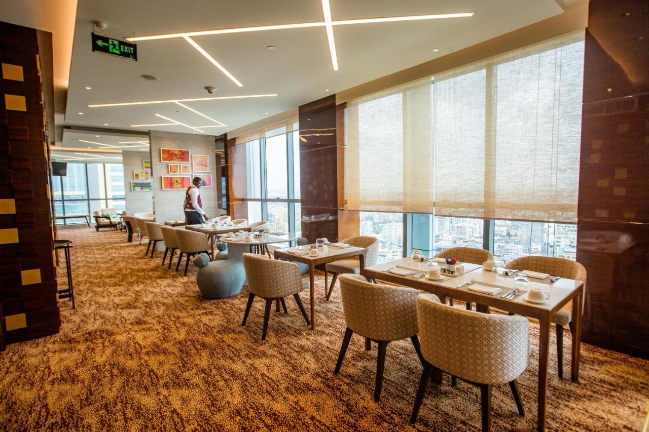 Hotel Johari Rotana Dar es Salaam Esterno foto