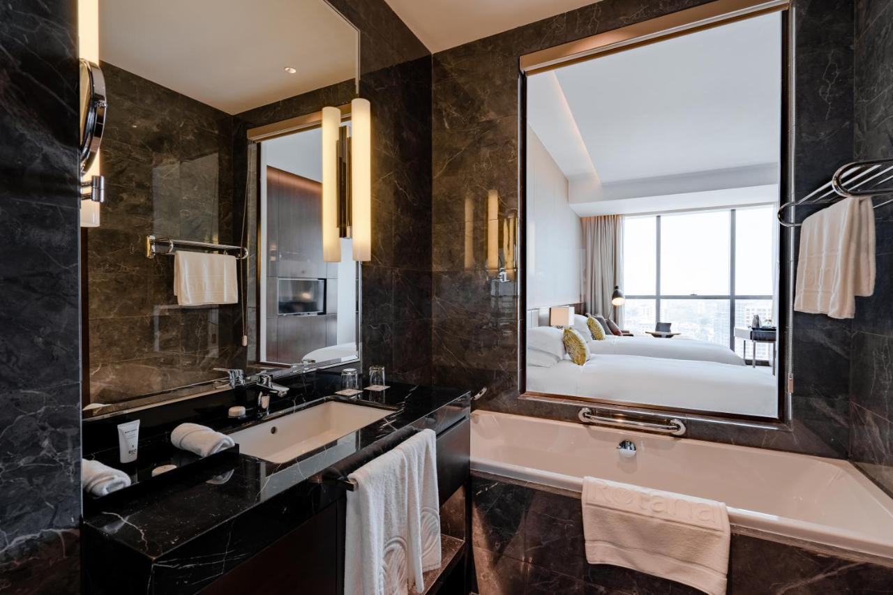 Hotel Johari Rotana Dar es Salaam Esterno foto