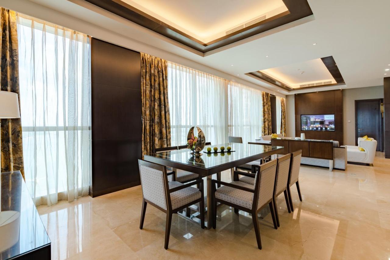 Hotel Johari Rotana Dar es Salaam Esterno foto